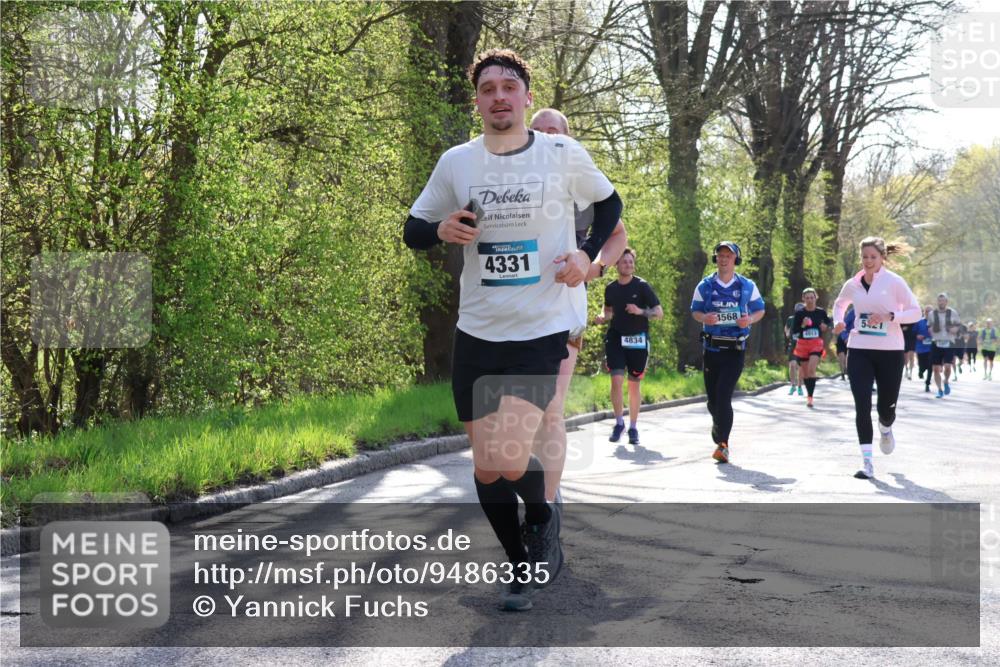 12.04.2026 - 45. Internationalen Wilhelmsburger Insellauf Yannick Fuchs http://msf.ph/oto/9486335 12.04.2026 10:36:06 Laufen 4331, 4834, 1568, 4913 meine-sportfotos.de