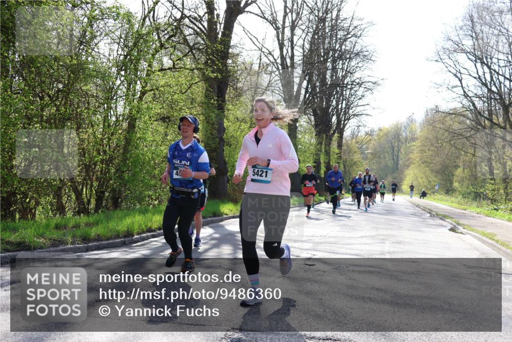 12.04.2026 - 45. Internationalen Wilhelmsburger Insellauf Yannick Fuchs http://msf.ph/oto/9486360 12.04.2026 10:36:09 Laufen 45, 5421 meine-sportfotos.de