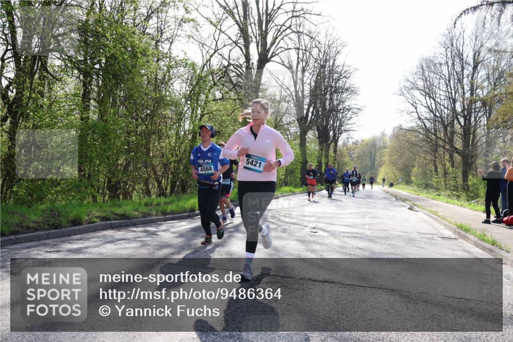 12.04.2026 - 45. Internationalen Wilhelmsburger Insellauf Yannick Fuchs http://msf.ph/oto/9486364 12.04.2026 10:36:09 Laufen 4568, 4834, 5421 meine-sportfotos.de