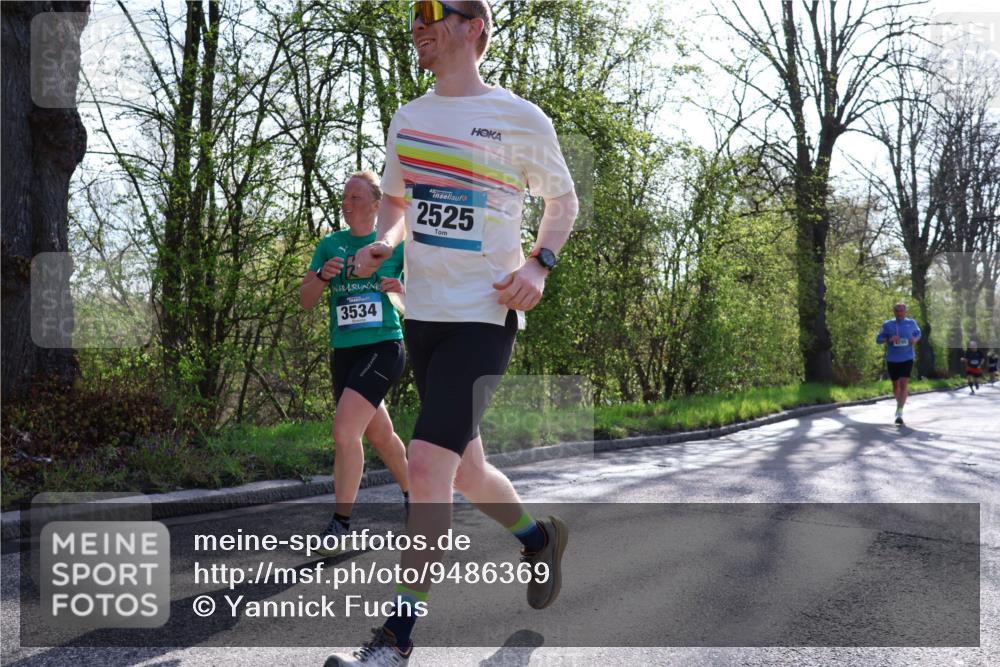 12.04.2026 - 45. Internationalen Wilhelmsburger Insellauf Yannick Fuchs http://msf.ph/oto/9486369 12.04.2026 10:30:13 Laufen 3534, 45, 2525, 295 meine-sportfotos.de