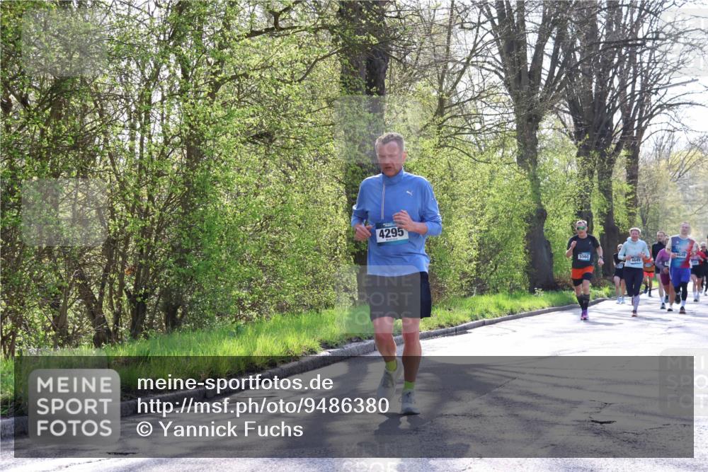 12.04.2026 - 45. Internationalen Wilhelmsburger Insellauf Yannick Fuchs http://msf.ph/oto/9486380 12.04.2026 10:30:15 Laufen 4295, 5560, 4645 meine-sportfotos.de