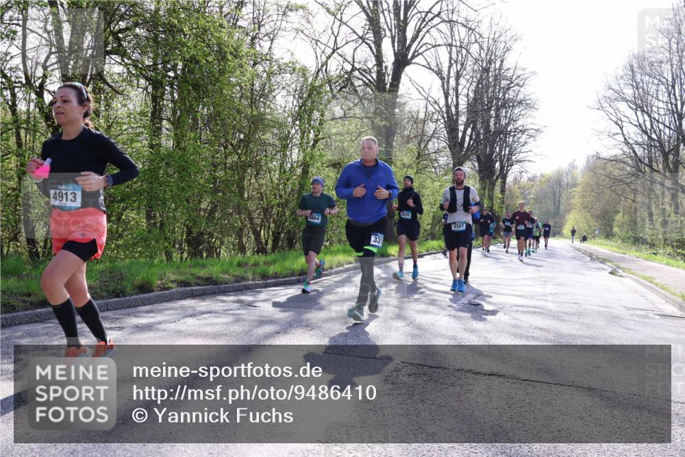 12.04.2026 - 45. Internationalen Wilhelmsburger Insellauf Yannick Fuchs http://msf.ph/oto/9486410 12.04.2026 10:36:15 Laufen 4913, 5664, 331, 3635, 3307 meine-sportfotos.de