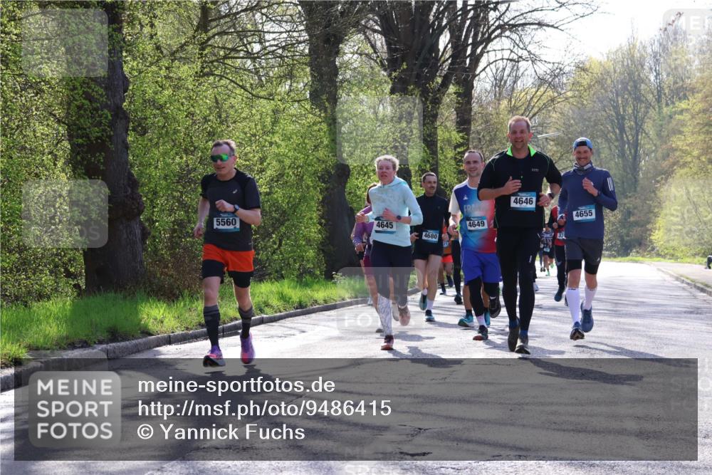 12.04.2026 - 45. Internationalen Wilhelmsburger Insellauf Yannick Fuchs http://msf.ph/oto/9486415 12.04.2026 10:30:18 Laufen 5560, 4645, 4680, 27, 4646, 4655, 4649 meine-sportfotos.de