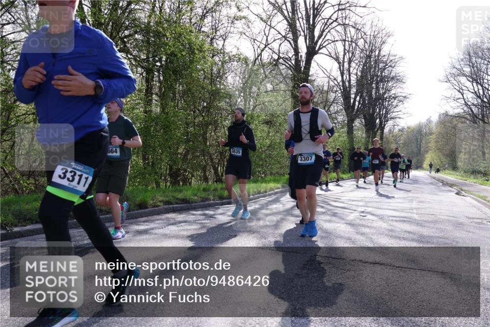 12.04.2026 - 45. Internationalen Wilhelmsburger Insellauf Yannick Fuchs http://msf.ph/oto/9486426 12.04.2026 10:36:16 Laufen 3311, 664, 3635, 3307, 4682 meine-sportfotos.de