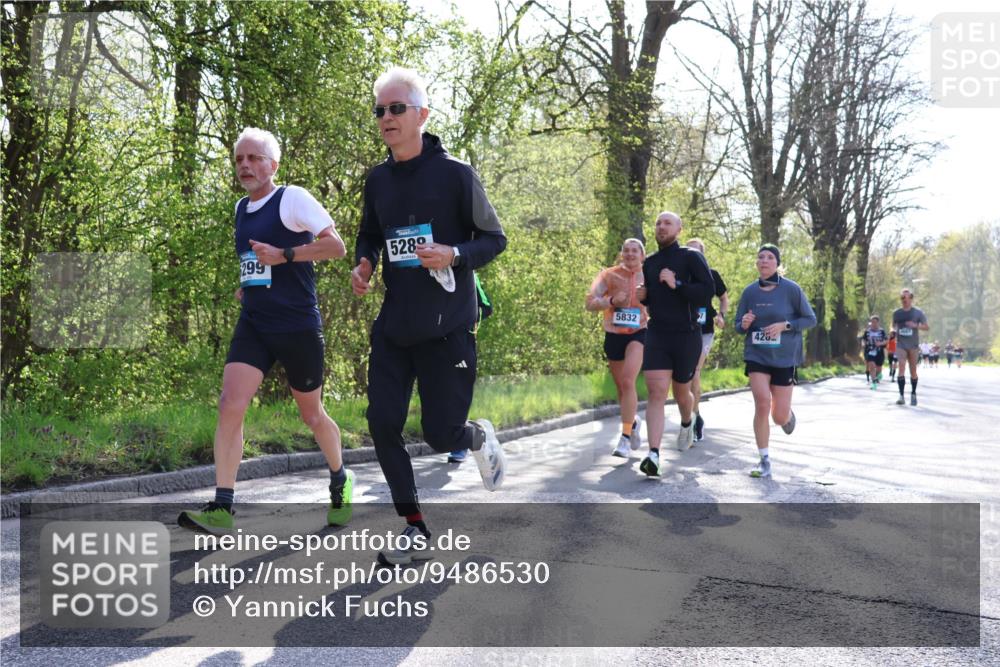 12.04.2026 - 45. Internationalen Wilhelmsburger Insellauf Yannick Fuchs http://msf.ph/oto/9486530 12.04.2026 10:30:29 Laufen 299, 5289, 5832, 4262 meine-sportfotos.de
