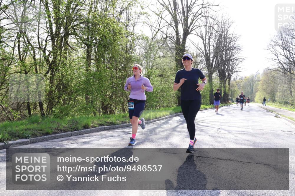 12.04.2026 - 45. Internationalen Wilhelmsburger Insellauf Yannick Fuchs http://msf.ph/oto/9486537 12.04.2026 10:36:27 Laufen 2384 meine-sportfotos.de