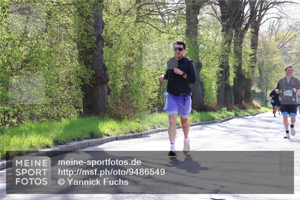 12.04.2026 - 45. Internationalen Wilhelmsburger Insellauf Yannick Fuchs http://msf.ph/oto/9486549 12.04.2026 10:36:29 Laufen 2438 meine-sportfotos.de