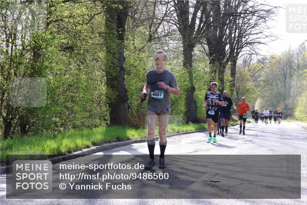 12.04.2026 - 45. Internationalen Wilhelmsburger Insellauf Yannick Fuchs http://msf.ph/oto/9486560 12.04.2026 10:30:32 Laufen 4667, 3201 meine-sportfotos.de
