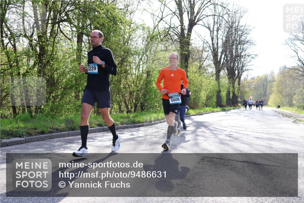12.04.2026 - 45. Internationalen Wilhelmsburger Insellauf Yannick Fuchs http://msf.ph/oto/9486631 12.04.2026 10:30:39 Laufen 3229, 5606 meine-sportfotos.de