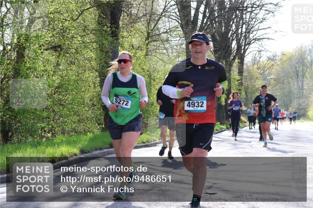 12.04.2026 - 45. Internationalen Wilhelmsburger Insellauf Yannick Fuchs http://msf.ph/oto/9486651 12.04.2026 10:36:41 Laufen 5272, 053, 4932, 2854 meine-sportfotos.de