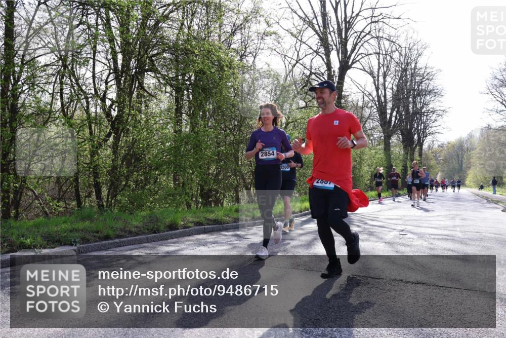 12.04.2026 - 45. Internationalen Wilhelmsburger Insellauf Yannick Fuchs http://msf.ph/oto/9486715 12.04.2026 10:36:48 Laufen 2854, 3200, 2807 meine-sportfotos.de