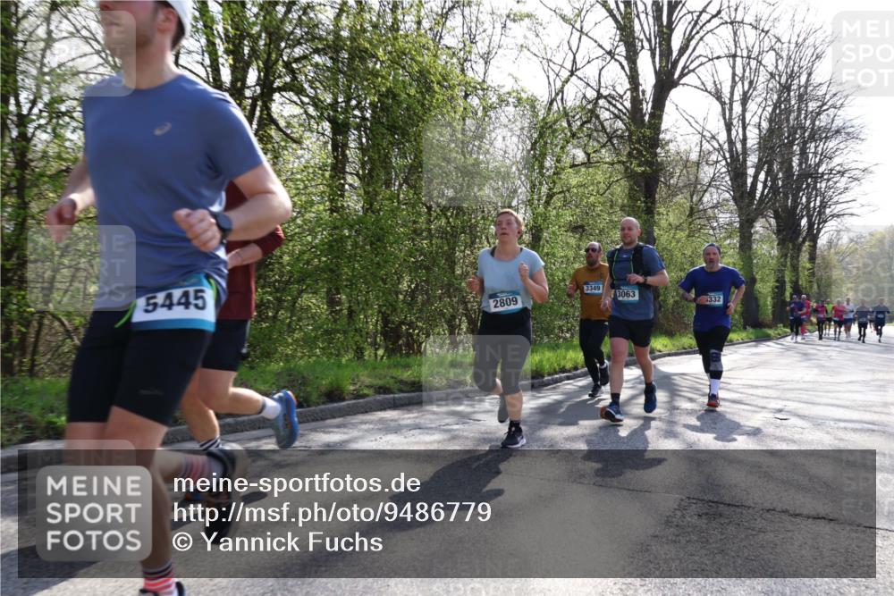 12.04.2026 - 45. Internationalen Wilhelmsburger Insellauf Yannick Fuchs http://msf.ph/oto/9486779 12.04.2026 10:36:54 Laufen 5445, 2809, 3349, 3063, 332 meine-sportfotos.de