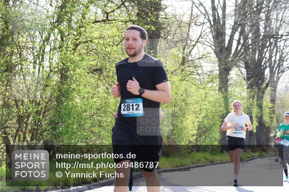 12.04.2026 - 45. Internationalen Wilhelmsburger Insellauf Yannick Fuchs http://msf.ph/oto/9486787 12.04.2026 10:30:55 Laufen 2812, 3831, 3991 meine-sportfotos.de