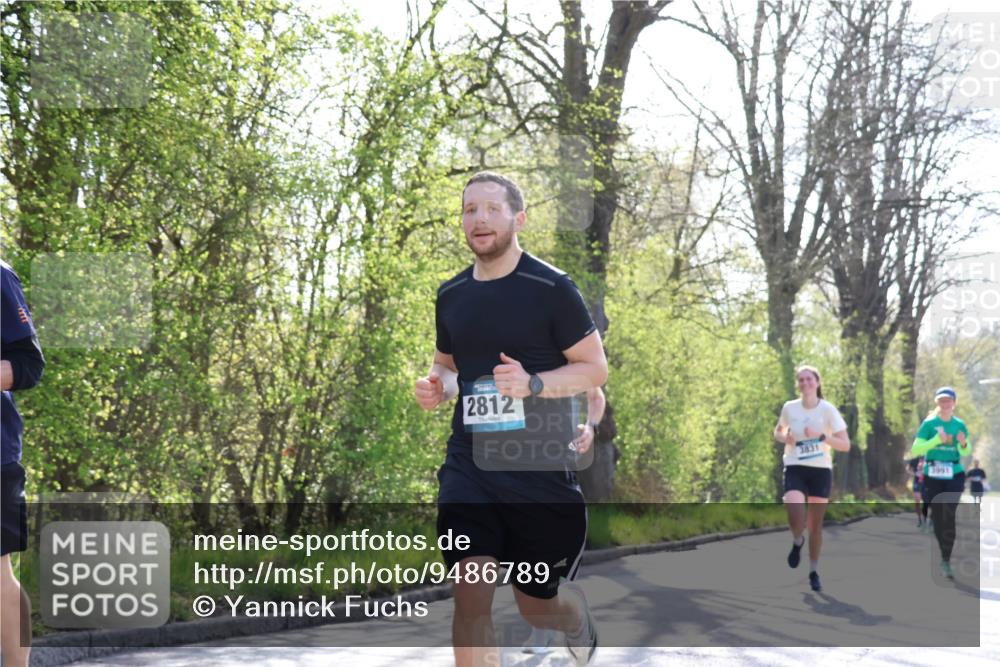 12.04.2026 - 45. Internationalen Wilhelmsburger Insellauf Yannick Fuchs http://msf.ph/oto/9486789 12.04.2026 10:30:56 Laufen 2812, 3831, 3091 meine-sportfotos.de