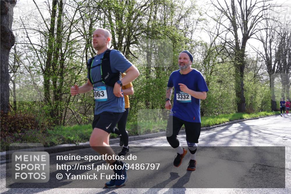 12.04.2026 - 45. Internationalen Wilhelmsburger Insellauf Yannick Fuchs http://msf.ph/oto/9486797 12.04.2026 10:36:56 Laufen 063, 3332 meine-sportfotos.de