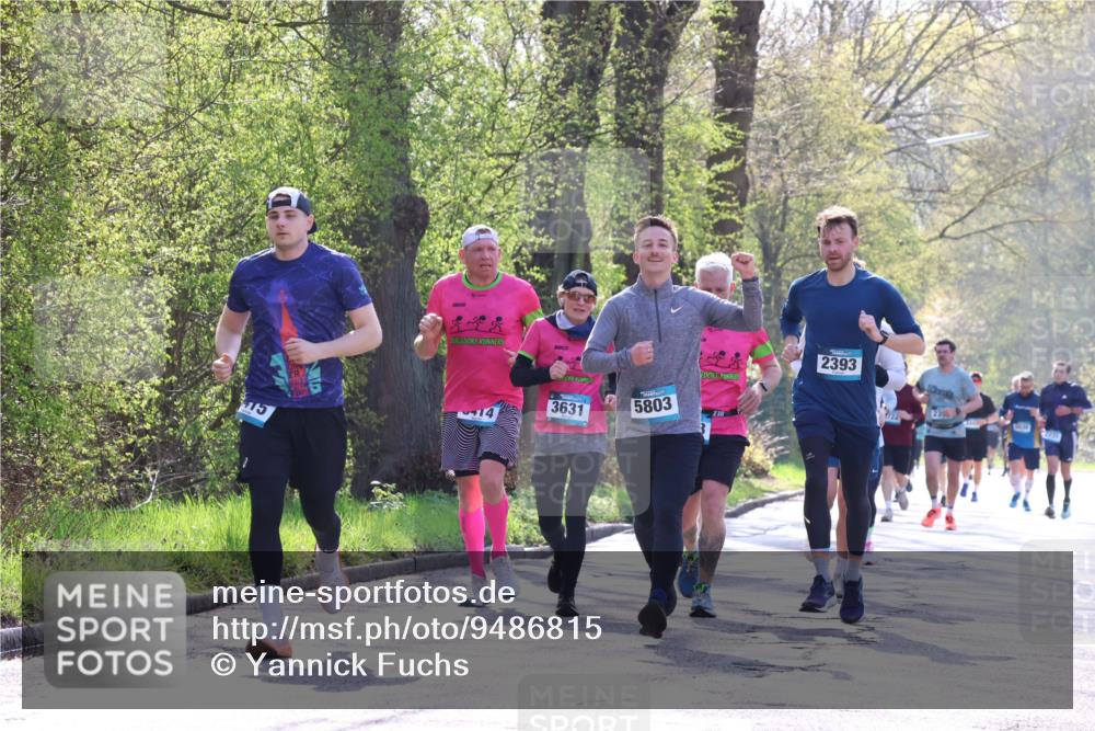 12.04.2026 - 45. Internationalen Wilhelmsburger Insellauf Yannick Fuchs http://msf.ph/oto/9486815 12.04.2026 10:36:58 Laufen 5803, 3, 2393, 15, 14, 3631, 2356 meine-sportfotos.de