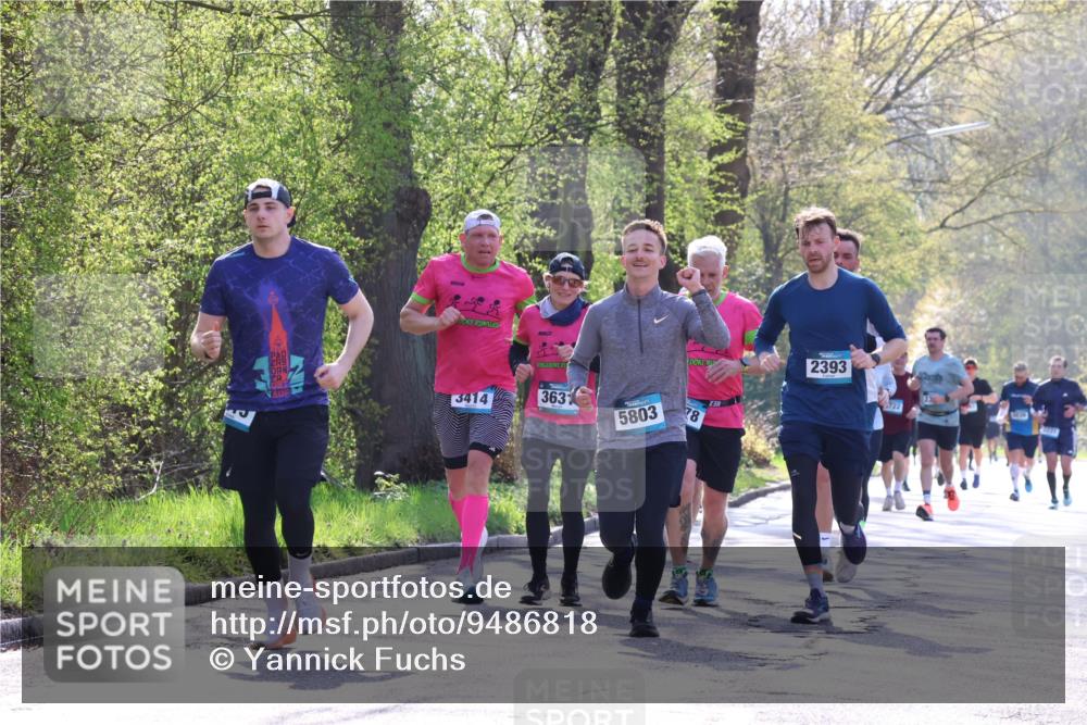 12.04.2026 - 45. Internationalen Wilhelmsburger Insellauf Yannick Fuchs http://msf.ph/oto/9486818 12.04.2026 10:36:58 Laufen 2393, 3414, 3631, 5803, 8 meine-sportfotos.de