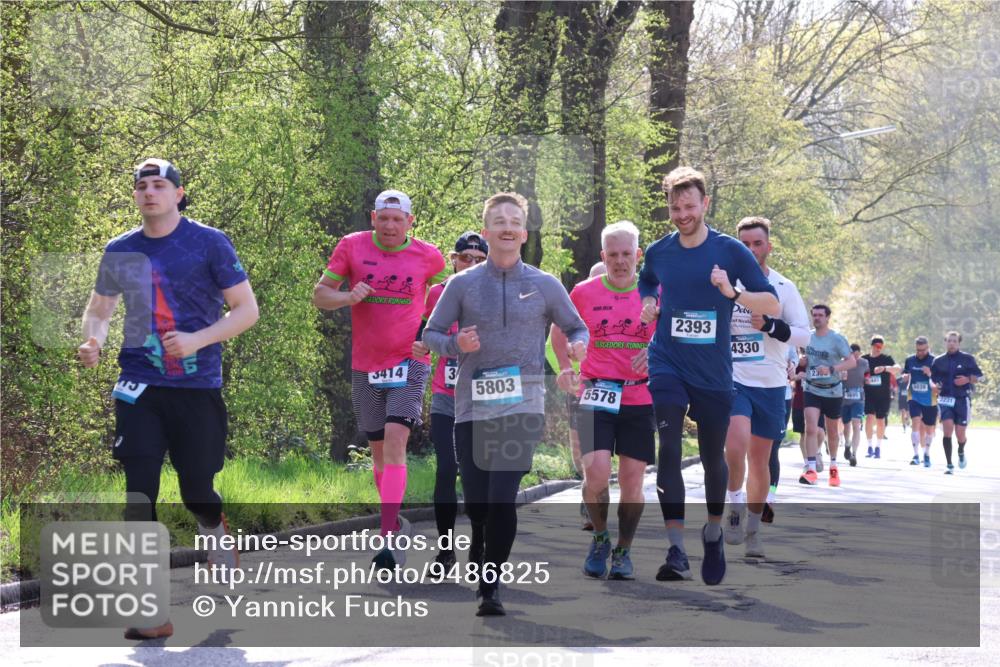 12.04.2026 - 45. Internationalen Wilhelmsburger Insellauf Yannick Fuchs http://msf.ph/oto/9486825 12.04.2026 10:36:59 Laufen 2393, 4330, 3414, 3, 5803, 5578, 23, 5039, 2231 meine-sportfotos.de