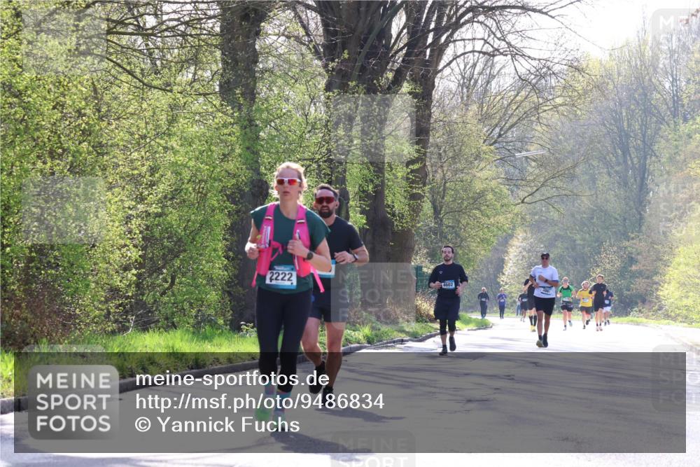 12.04.2026 - 45. Internationalen Wilhelmsburger Insellauf Yannick Fuchs http://msf.ph/oto/9486834 12.04.2026 10:31:01 Laufen 2222, 4602, 3861 meine-sportfotos.de