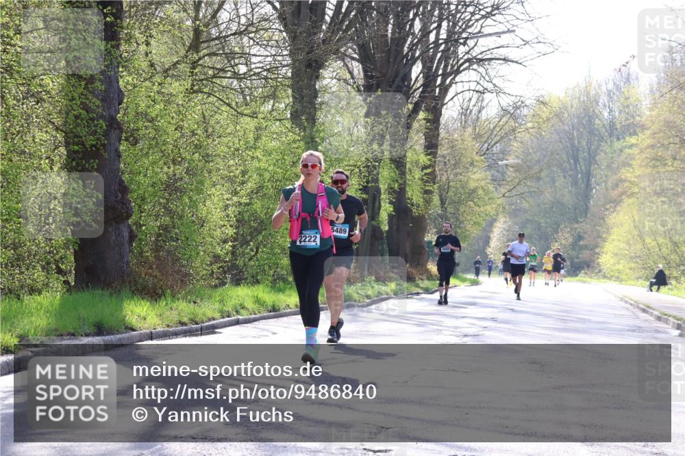 12.04.2026 - 45. Internationalen Wilhelmsburger Insellauf Yannick Fuchs http://msf.ph/oto/9486840 12.04.2026 10:31:02 Laufen 2222, 5489 meine-sportfotos.de