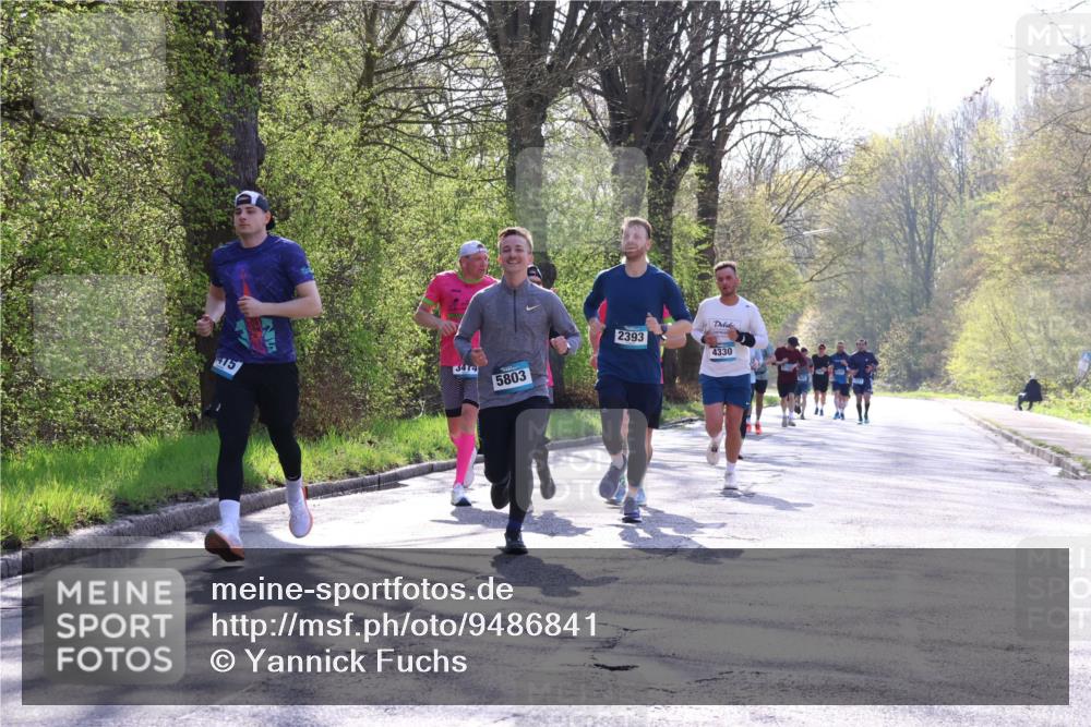 12.04.2026 - 45. Internationalen Wilhelmsburger Insellauf Yannick Fuchs http://msf.ph/oto/9486841 12.04.2026 10:37:00 Laufen 415, 3414, 5803, 2393, 4330 meine-sportfotos.de