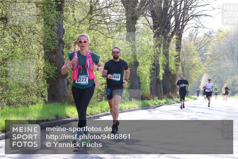 12.04.2026 - 45. Internationalen Wilhelmsburger Insellauf Yannick Fuchs http://msf.ph/oto/9486861 12.04.2026 10:31:03 Laufen 2222, 5489 meine-sportfotos.de