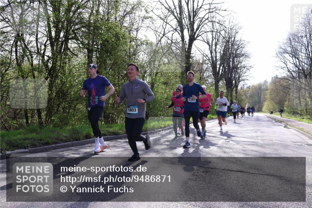 12.04.2026 - 45. Internationalen Wilhelmsburger Insellauf Yannick Fuchs http://msf.ph/oto/9486871 12.04.2026 10:37:03 Laufen 5803, 363, 2393, 578 meine-sportfotos.de
