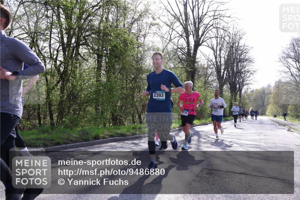 12.04.2026 - 45. Internationalen Wilhelmsburger Insellauf Yannick Fuchs http://msf.ph/oto/9486880 12.04.2026 10:37:04 Laufen 2393, 6578, 4330 meine-sportfotos.de