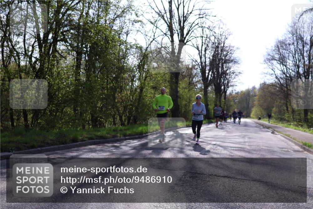 12.04.2026 - 45. Internationalen Wilhelmsburger Insellauf Yannick Fuchs http://msf.ph/oto/9486910 12.04.2026 10:37:07 Laufen 5359 meine-sportfotos.de