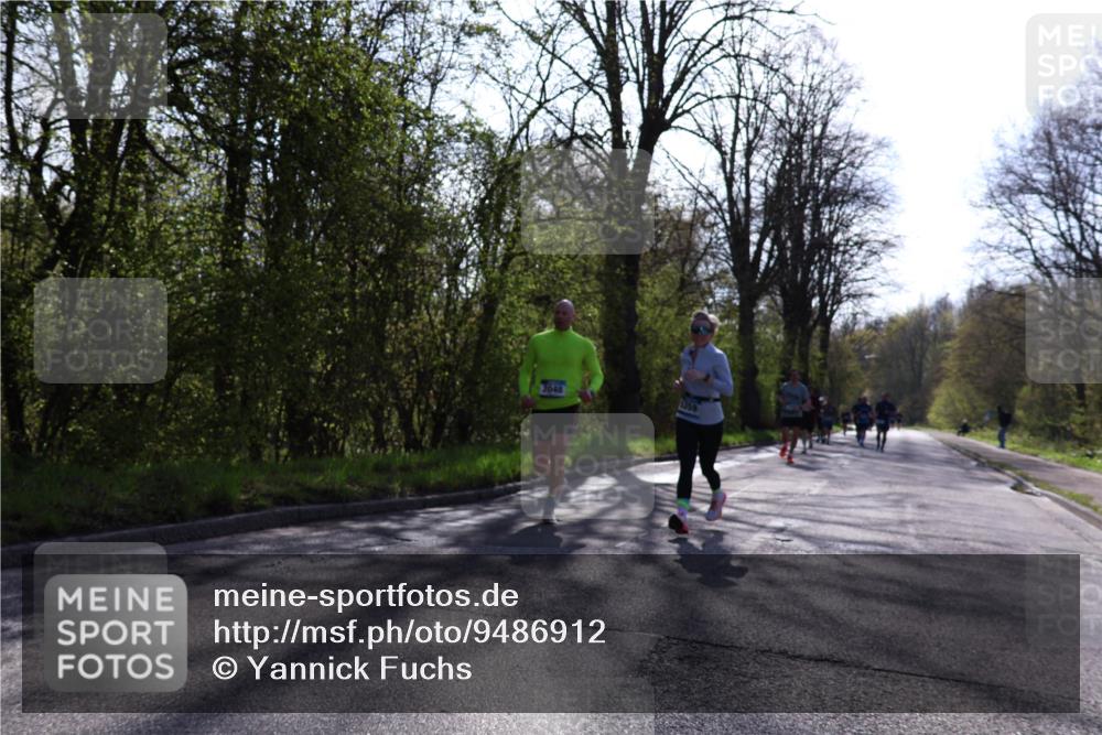12.04.2026 - 45. Internationalen Wilhelmsburger Insellauf Yannick Fuchs http://msf.ph/oto/9486912 12.04.2026 10:37:07 Laufen 2048, 1359 meine-sportfotos.de