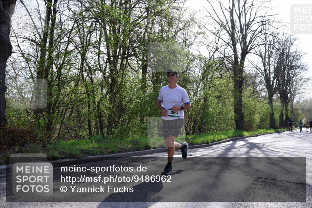 12.04.2026 - 45. Internationalen Wilhelmsburger Insellauf Yannick Fuchs http://msf.ph/oto/9486962 12.04.2026 10:31:15 Laufen 3861 meine-sportfotos.de