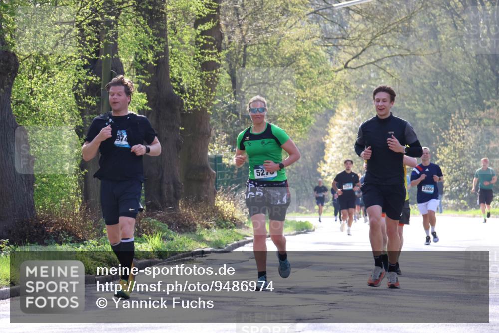 12.04.2026 - 45. Internationalen Wilhelmsburger Insellauf Yannick Fuchs http://msf.ph/oto/9486974 12.04.2026 10:31:17 Laufen 52, 527, 2507, 2406 meine-sportfotos.de