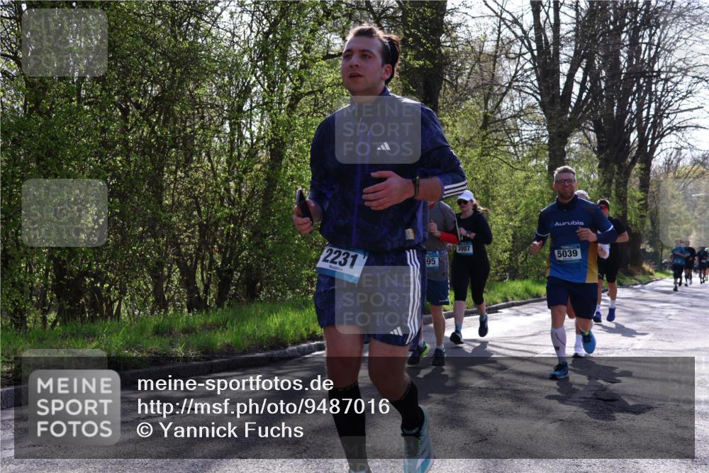 12.04.2026 - 45. Internationalen Wilhelmsburger Insellauf Yannick Fuchs http://msf.ph/oto/9487016 12.04.2026 10:37:16 Laufen 95, 2231, 3007, 5039 meine-sportfotos.de