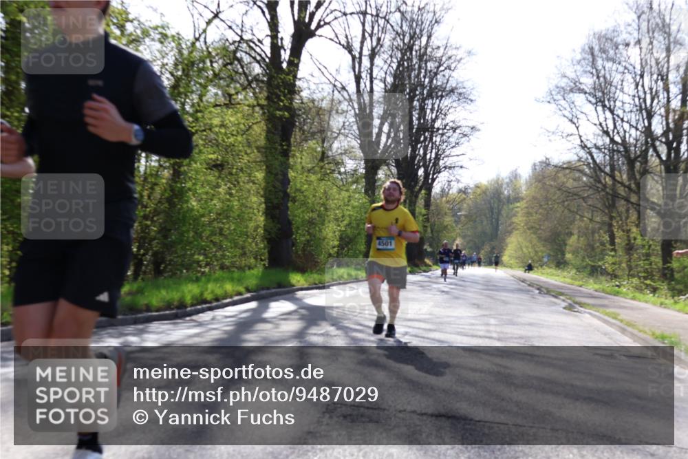 12.04.2026 - 45. Internationalen Wilhelmsburger Insellauf Yannick Fuchs http://msf.ph/oto/9487029 12.04.2026 10:31:25 Laufen 4501 meine-sportfotos.de