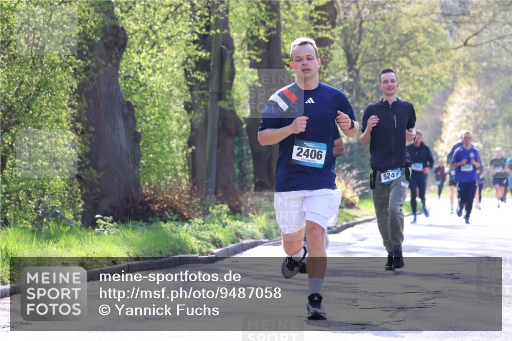 12.04.2026 - 45. Internationalen Wilhelmsburger Insellauf Yannick Fuchs http://msf.ph/oto/9487058 12.04.2026 10:31:29 Laufen 2406, 5247 meine-sportfotos.de