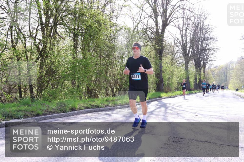 12.04.2026 - 45. Internationalen Wilhelmsburger Insellauf Yannick Fuchs http://msf.ph/oto/9487063 12.04.2026 10:37:20 Laufen 5441 meine-sportfotos.de