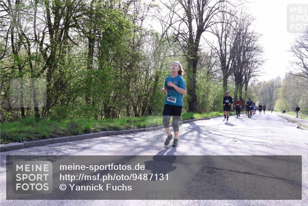 12.04.2026 - 45. Internationalen Wilhelmsburger Insellauf Yannick Fuchs http://msf.ph/oto/9487131 12.04.2026 10:37:26 Laufen 4866 meine-sportfotos.de