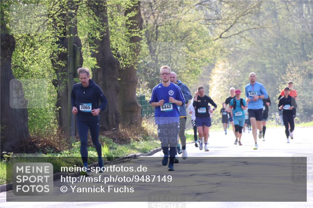 12.04.2026 - 45. Internationalen Wilhelmsburger Insellauf Yannick Fuchs http://msf.ph/oto/9487149 12.04.2026 10:31:39 Laufen 2065, 5442, 2724, 2869, 4483 meine-sportfotos.de