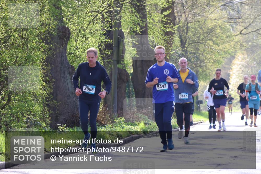 12.04.2026 - 45. Internationalen Wilhelmsburger Insellauf Yannick Fuchs http://msf.ph/oto/9487172 12.04.2026 10:31:41 Laufen 2065, 5442, 5337, 2724, 2869 meine-sportfotos.de