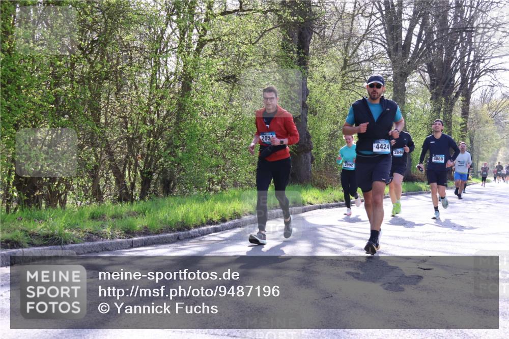 12.04.2026 - 45. Internationalen Wilhelmsburger Insellauf Yannick Fuchs http://msf.ph/oto/9487196 12.04.2026 10:37:32 Laufen 205, 2992, 4424, 2846, 4088, 5360 meine-sportfotos.de