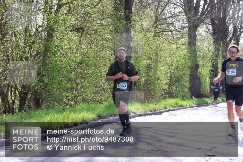 12.04.2026 - 45. Internationalen Wilhelmsburger Insellauf Yannick Fuchs http://msf.ph/oto/9487308 12.04.2026 10:37:42 Laufen 3363, 4634, 3186 meine-sportfotos.de