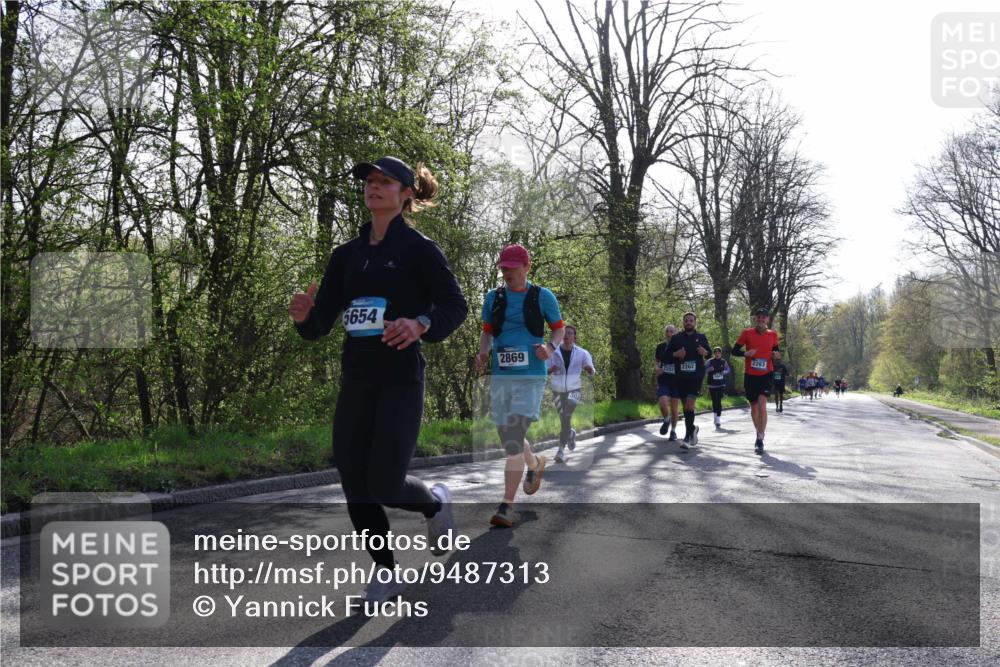 12.04.2026 - 45. Internationalen Wilhelmsburger Insellauf Yannick Fuchs http://msf.ph/oto/9487313 12.04.2026 10:31:56 Laufen 6654, 2869, 2262, 2263 meine-sportfotos.de
