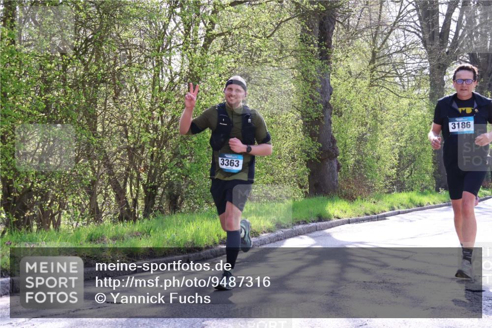 12.04.2026 - 45. Internationalen Wilhelmsburger Insellauf Yannick Fuchs http://msf.ph/oto/9487316 12.04.2026 10:37:43 Laufen 3363, 3186 meine-sportfotos.de