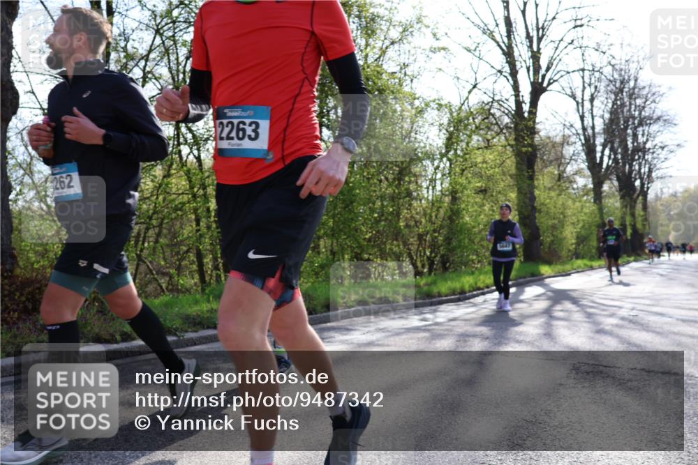 12.04.2026 - 45. Internationalen Wilhelmsburger Insellauf Yannick Fuchs http://msf.ph/oto/9487342 12.04.2026 10:31:59 Laufen 262, 2263, 5647 meine-sportfotos.de