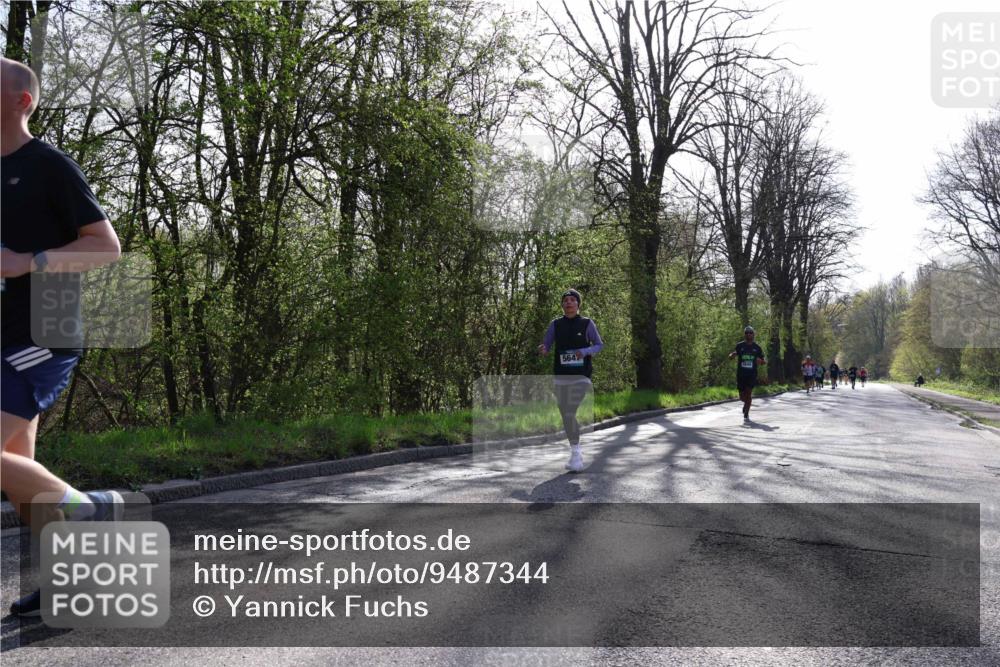 12.04.2026 - 45. Internationalen Wilhelmsburger Insellauf Yannick Fuchs http://msf.ph/oto/9487344 12.04.2026 10:32:00 Laufen 564 meine-sportfotos.de