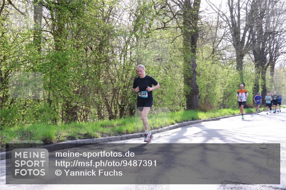 12.04.2026 - 45. Internationalen Wilhelmsburger Insellauf Yannick Fuchs http://msf.ph/oto/9487391 12.04.2026 10:32:05 Laufen 4349, 4377 meine-sportfotos.de