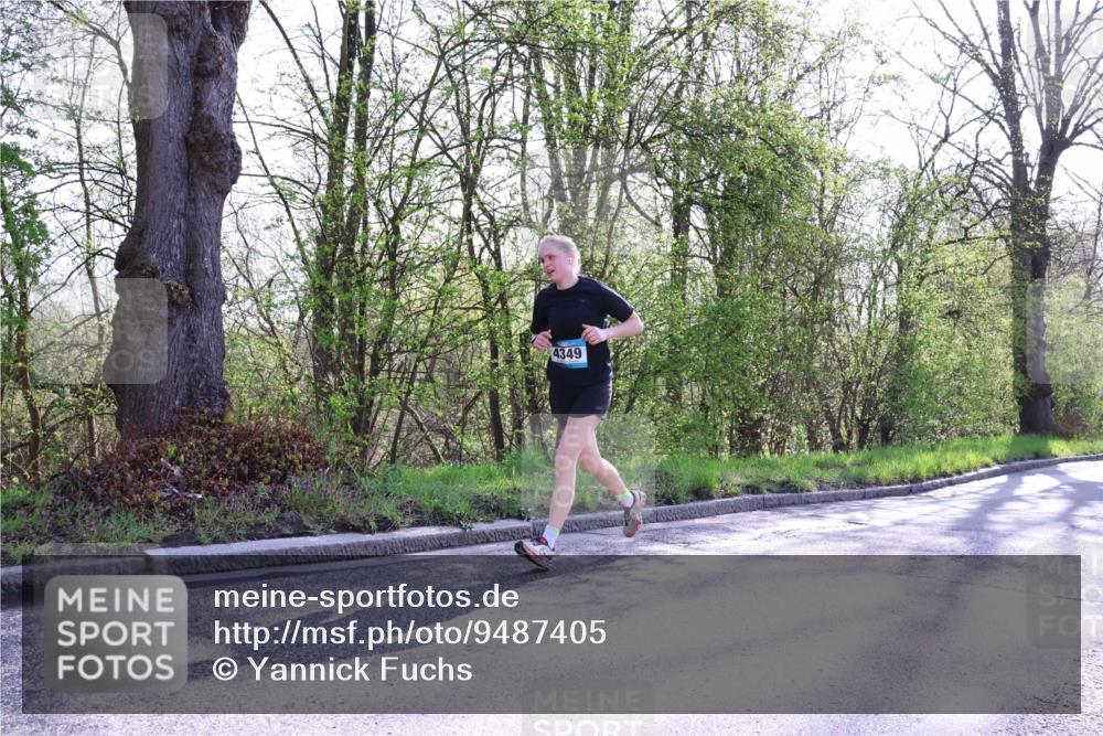 12.04.2026 - 45. Internationalen Wilhelmsburger Insellauf Yannick Fuchs http://msf.ph/oto/9487405 12.04.2026 10:32:06 Laufen 4349 meine-sportfotos.de