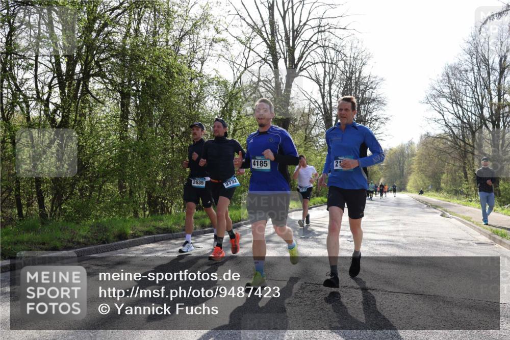 12.04.2026 - 45. Internationalen Wilhelmsburger Insellauf Yannick Fuchs http://msf.ph/oto/9487423 12.04.2026 10:37:54 Laufen 2635, 4185, 2732, 21 meine-sportfotos.de