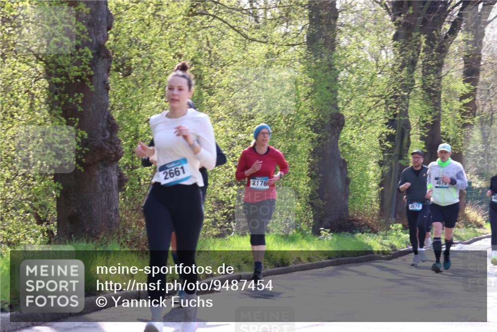 12.04.2026 - 45. Internationalen Wilhelmsburger Insellauf Yannick Fuchs http://msf.ph/oto/9487454 12.04.2026 10:37:58 Laufen 2661, 2176, 2672, 4675 meine-sportfotos.de