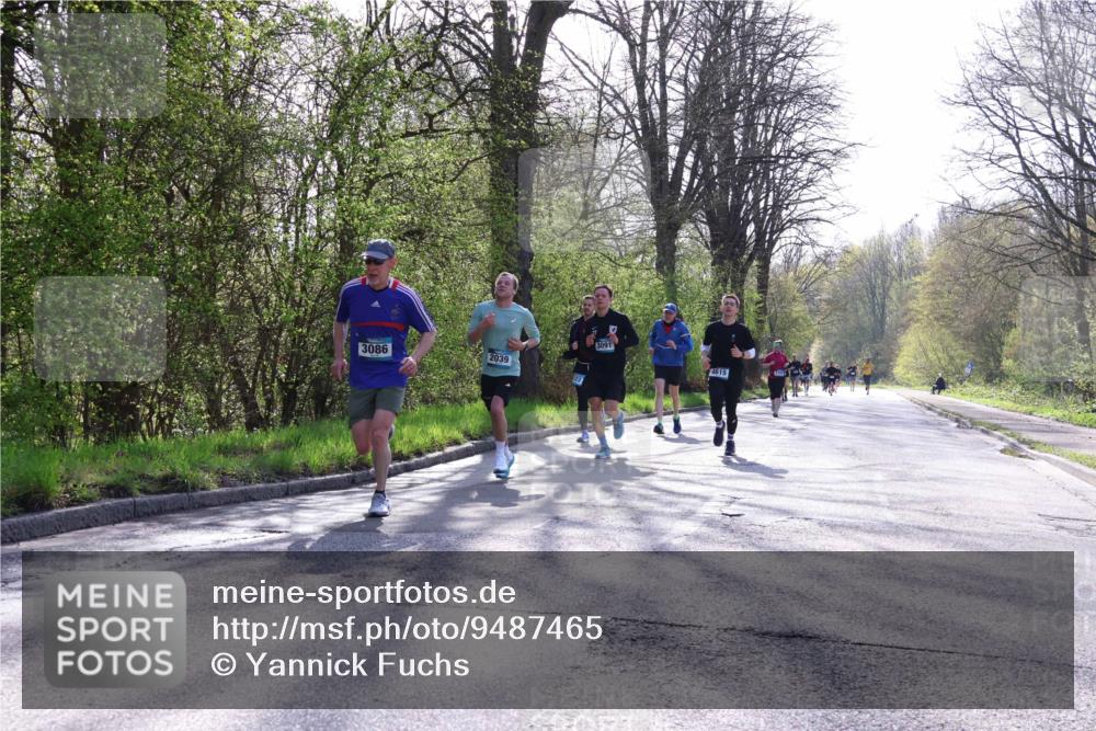 12.04.2026 - 45. Internationalen Wilhelmsburger Insellauf Yannick Fuchs http://msf.ph/oto/9487465 12.04.2026 10:32:13 Laufen 3086, 2039, 3091, 4615 meine-sportfotos.de